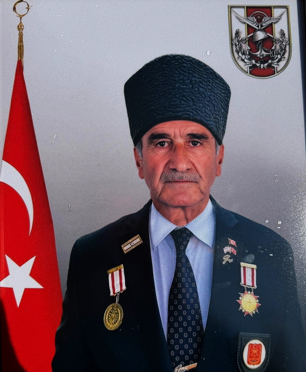 Buzda d&uuml;şerek ağır yaralanan Kıbrıs gazisi hayatını kaybetti
