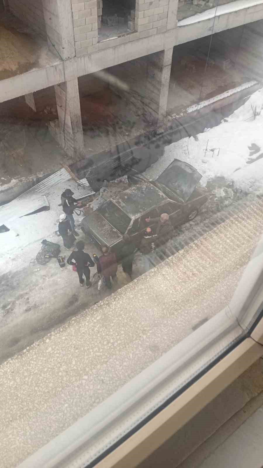 Tofaş ara&ccedil; alevlere teslim oldu
