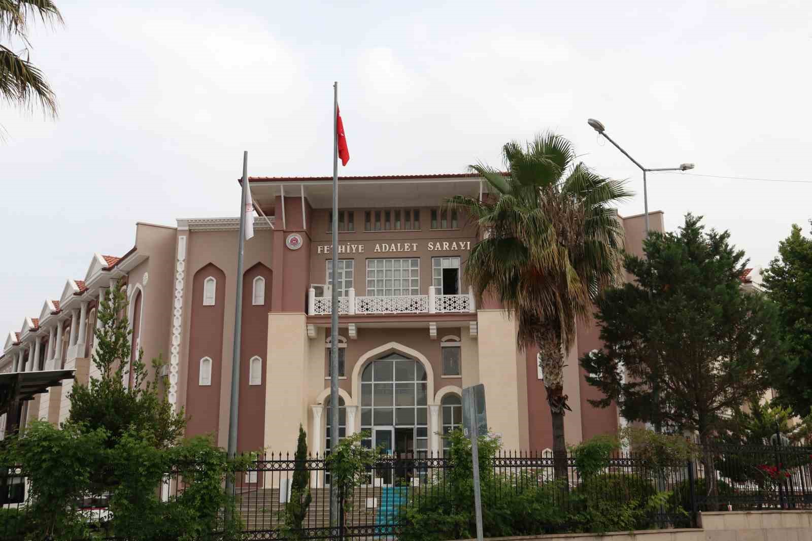 Fethiye’de eşini tüfekle vuran şahıs tutuklandı