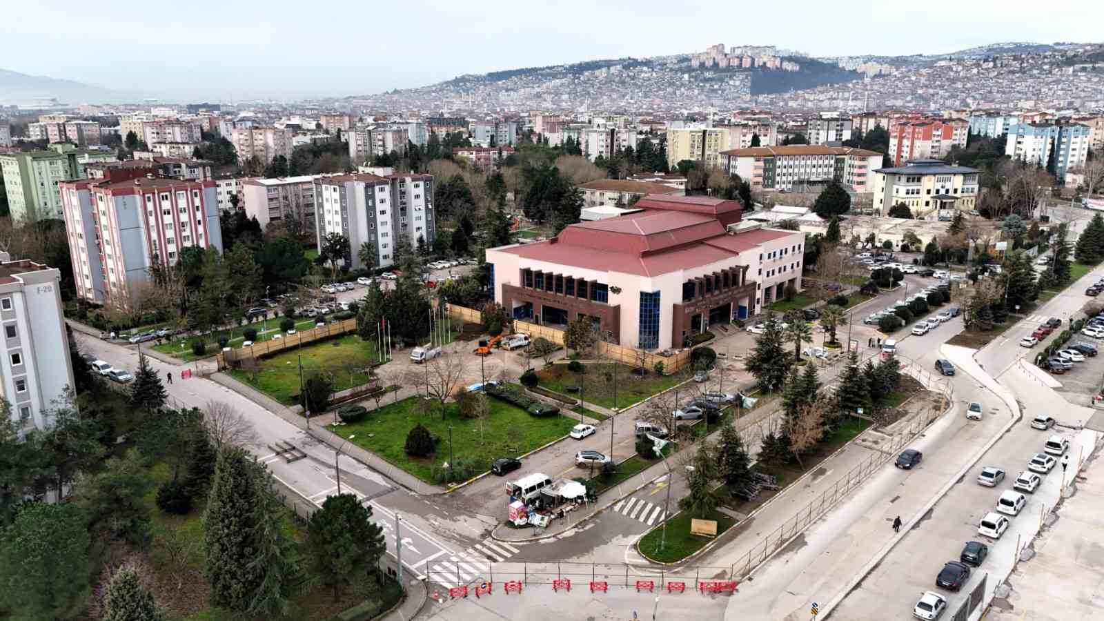 K&ouml;rfezray Metro Projesi&rsquo;nin Yahyakaptan istasyonunda &ccedil;alışmalar başladı
