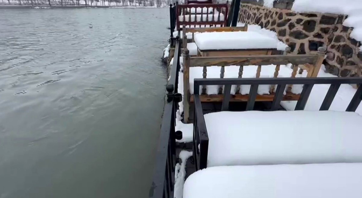 Yoğun kar, Dicle Nehri’nde su seviyesini arttırdı