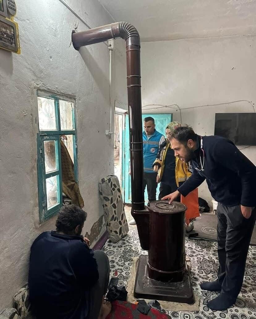 Babanın g&ouml;r&uuml;nt&uuml;leri ekipleri harekete ge&ccedil;irdi
