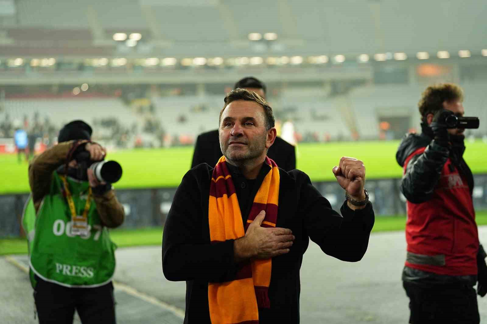 Okan Buruk, ligde deplasmanda 50 galibiyete en hızlı ulaşan teknik direkt&ouml;r oldu
