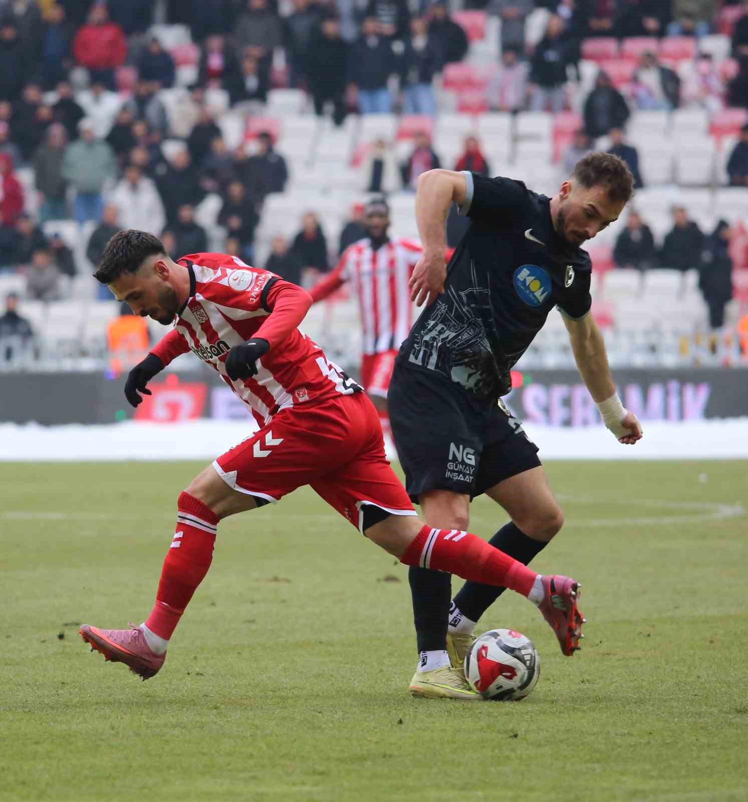 Trendyol 1. Lig: &Ouml;zbelsan Sivasspor: 1 - Amed Sportif Faaliyetler: 1
