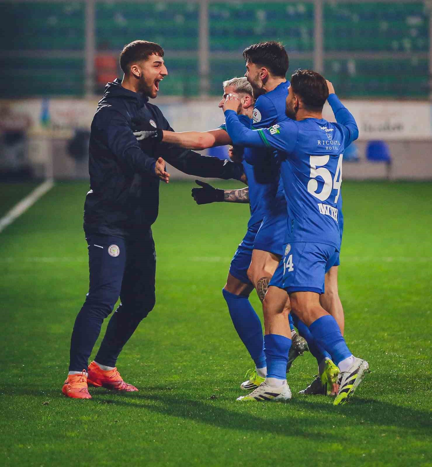 Trendyol S&uuml;per Lig: &Ccedil;aykur Rizespor: 1 - Corendon Alanyaspor: 1 (Ma&ccedil; sonucu)
