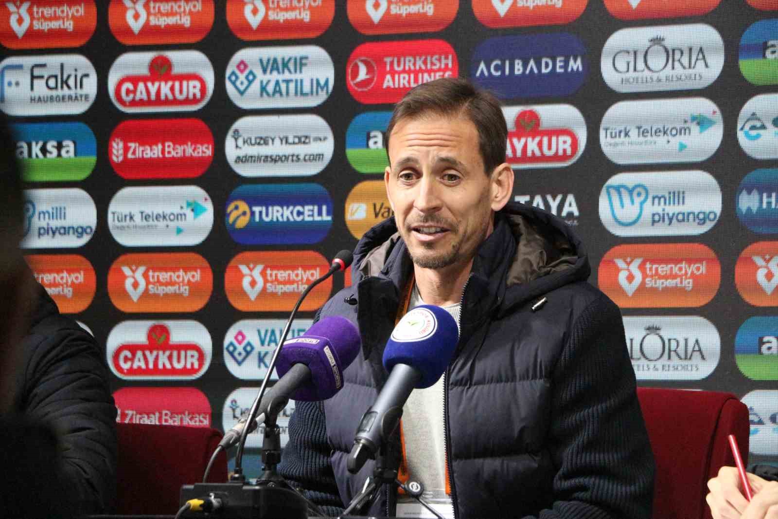 Joao Pereira: "Avantajlı durumda yapmamamız gereken ne varsa takım olarak hepsini yaptık"