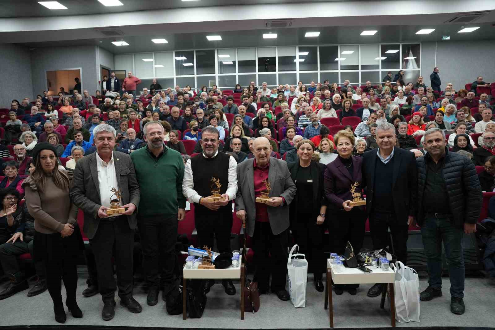 Uğur Mumcu G&ouml;me&ccedil;&rsquo;te anıldı
