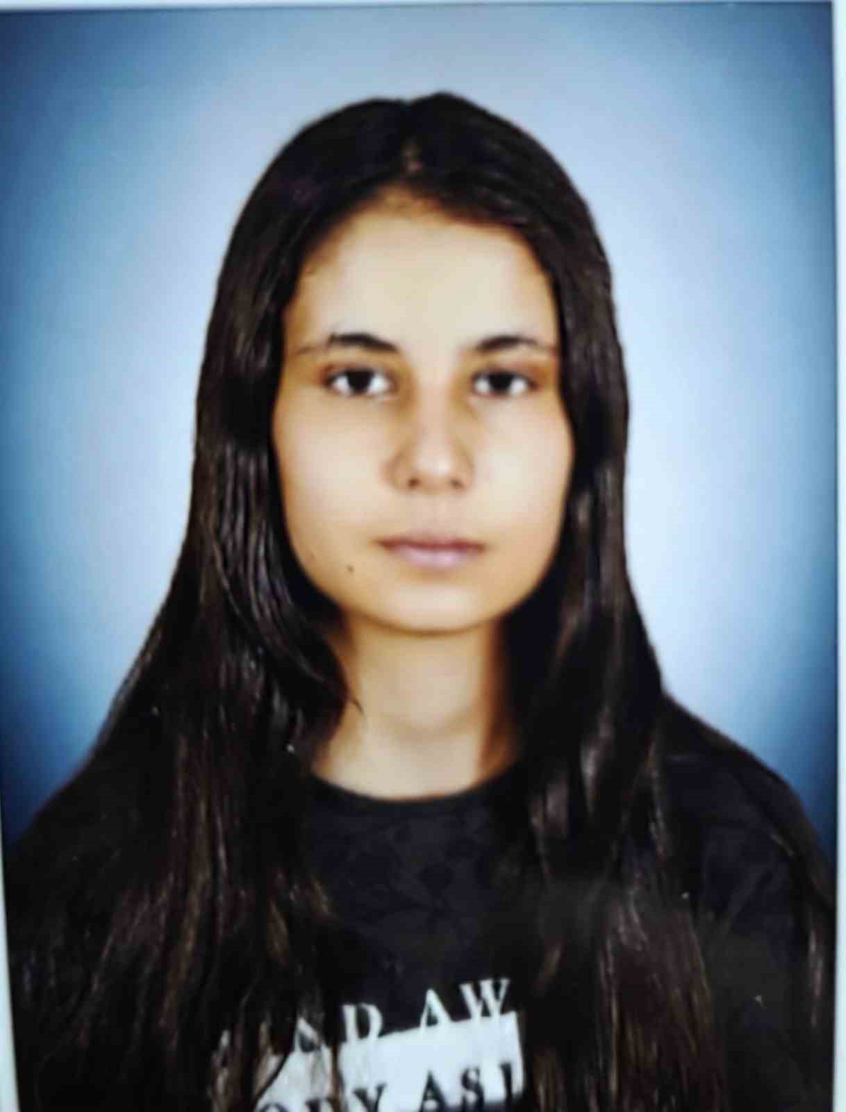 Kaybolan 16 yaşındaki Hatice i&ccedil;in arama &ccedil;alışması başlatıldı

