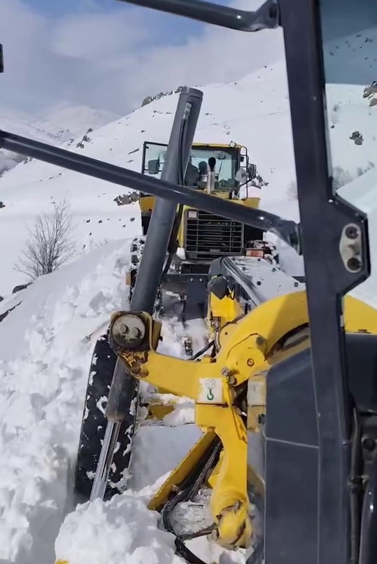 Sincik’te kapalı köy yolu kalmadı