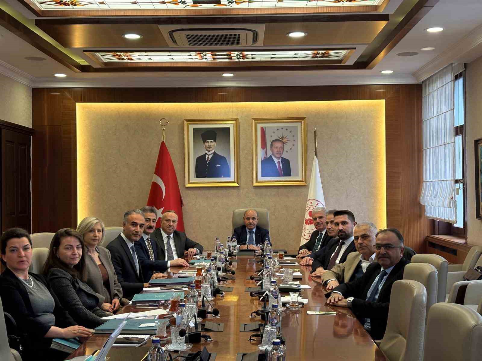 Birlik toplantısı Koç’ta katıldı