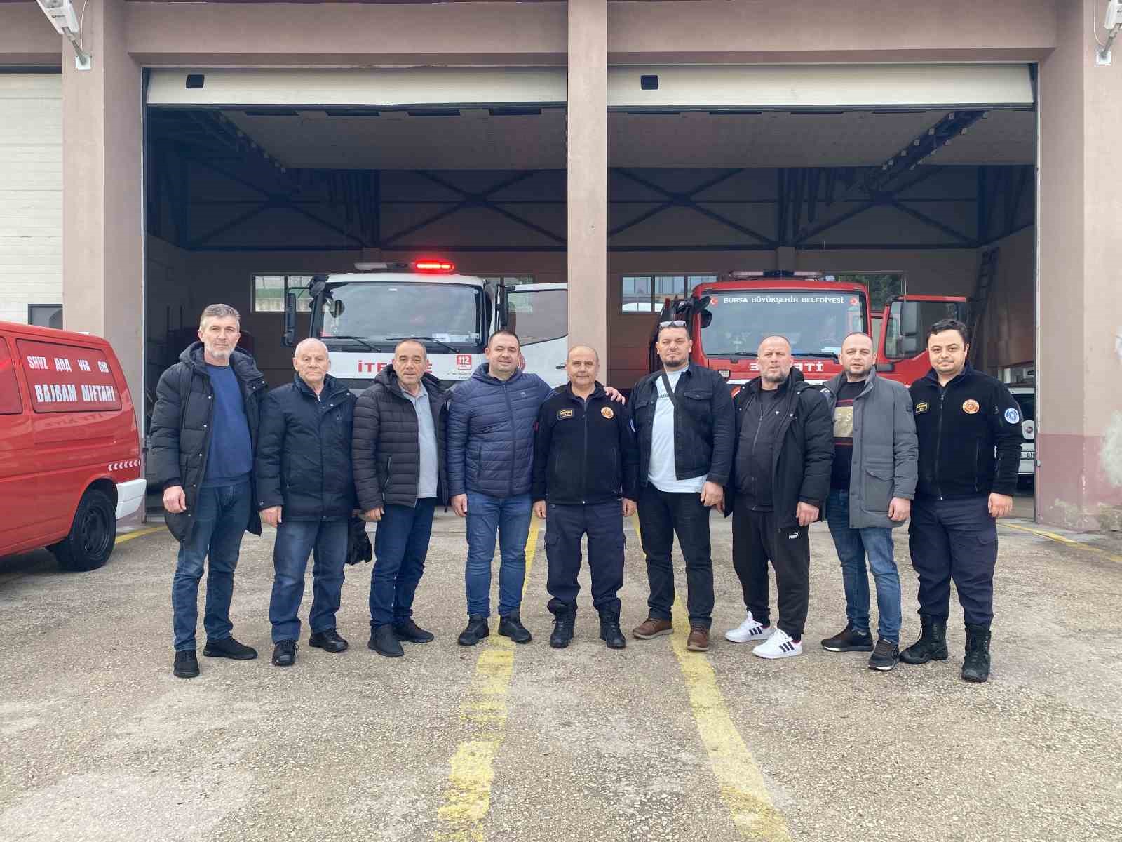 &Uuml;sk&uuml;p&rsquo;ten itfaiye g&ouml;n&uuml;ll&uuml; timleri Mudanya&rsquo;da
