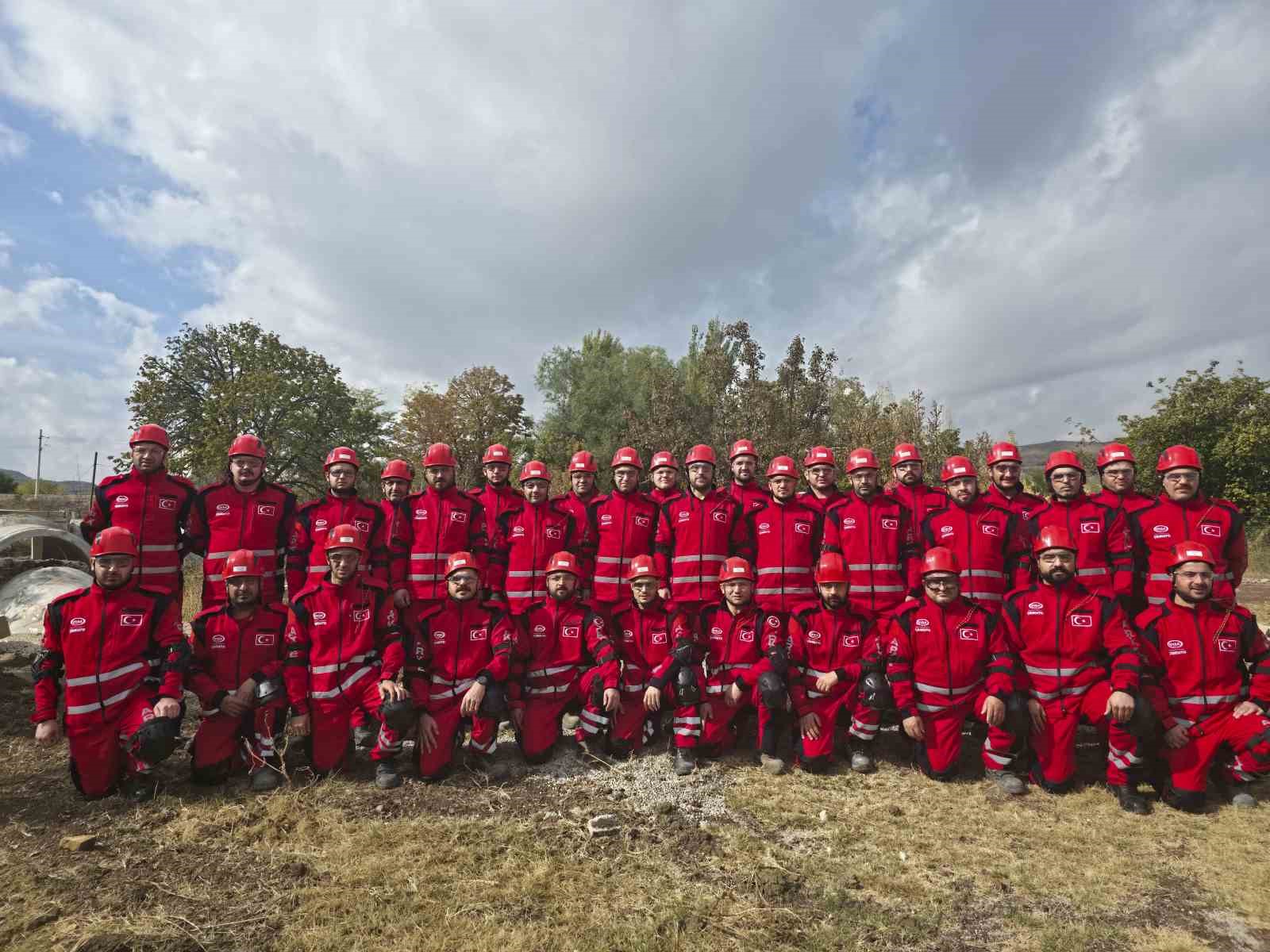 OYAK Çimento ARKE Arama ve Kurtarma Ekibi kuruldu