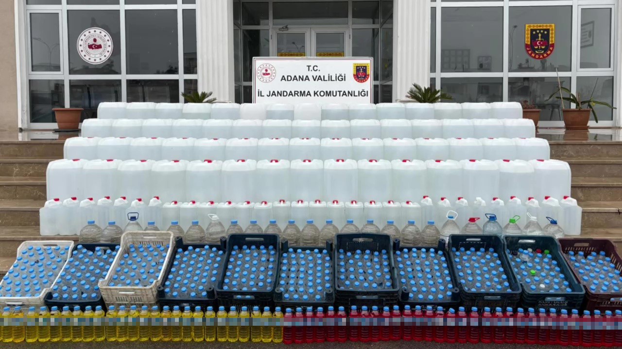 Adana’da 2 bin 495 litre sahte alkol ele geçirildi