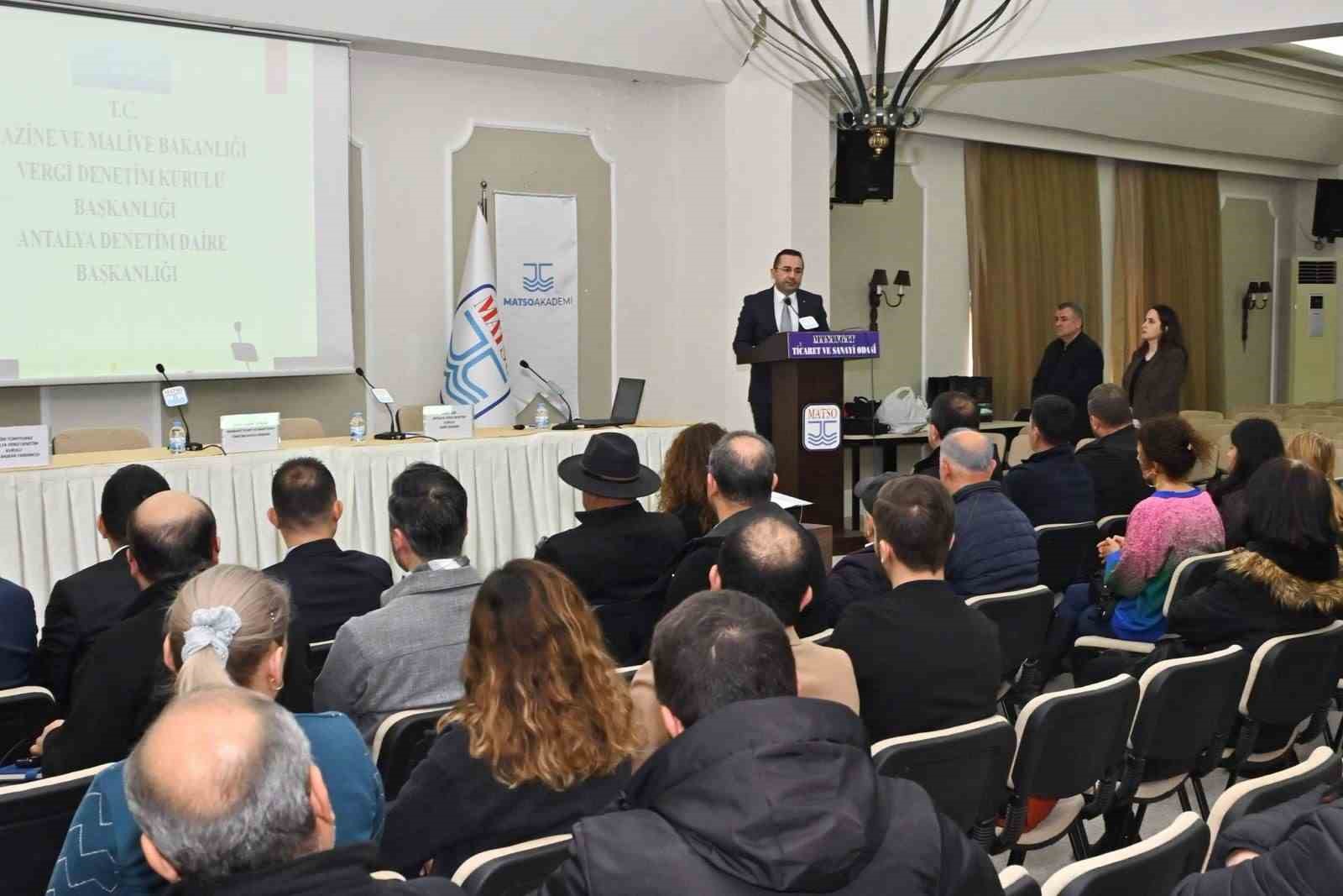 Başkan G&uuml;ng&ouml;r: "Manavgat, vergi tahsilatında T&uuml;rkiye&rsquo;ye &ouml;rnek bir kent"
