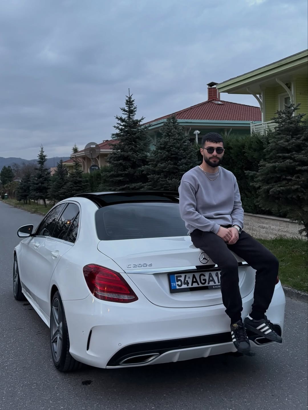 Tartışma cinayetle sonlandı: 23 yaşında genç hayatını kaybetti, şüpheliler firar