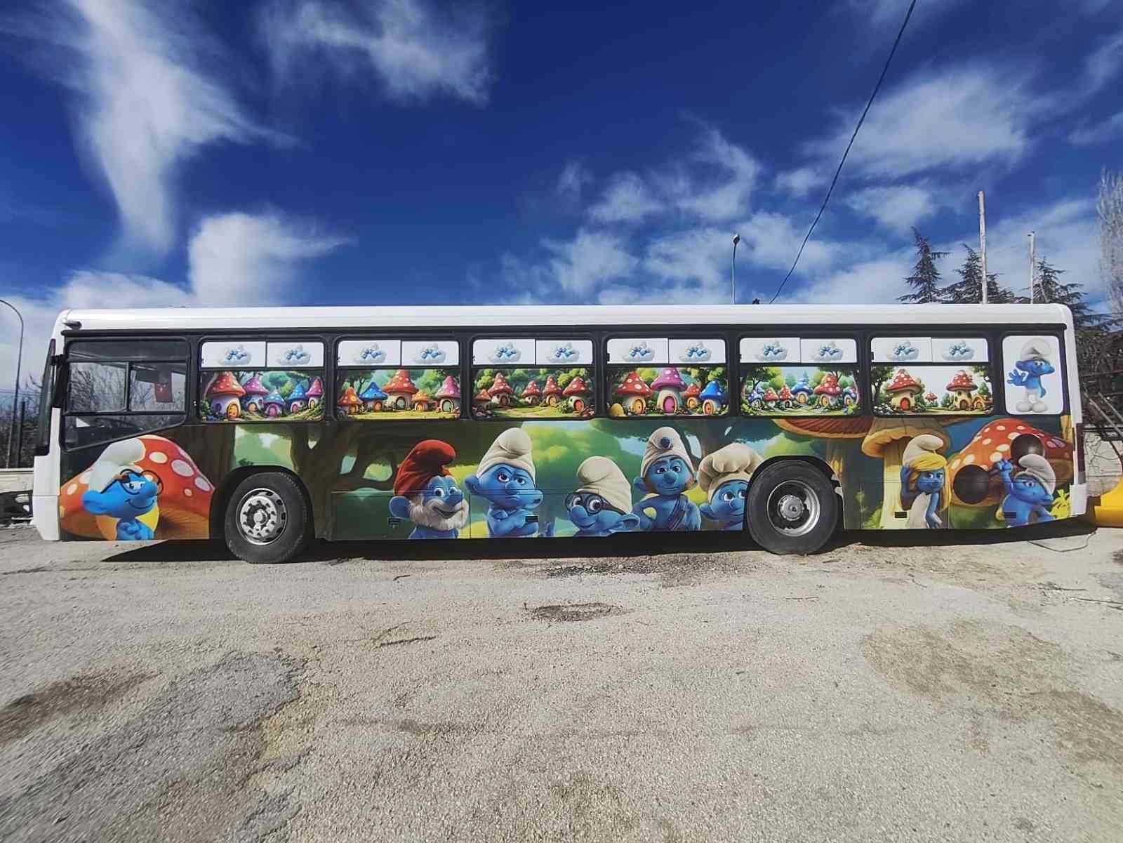 Sivrihisar’a kütüphane otobüsü kazandırıldı