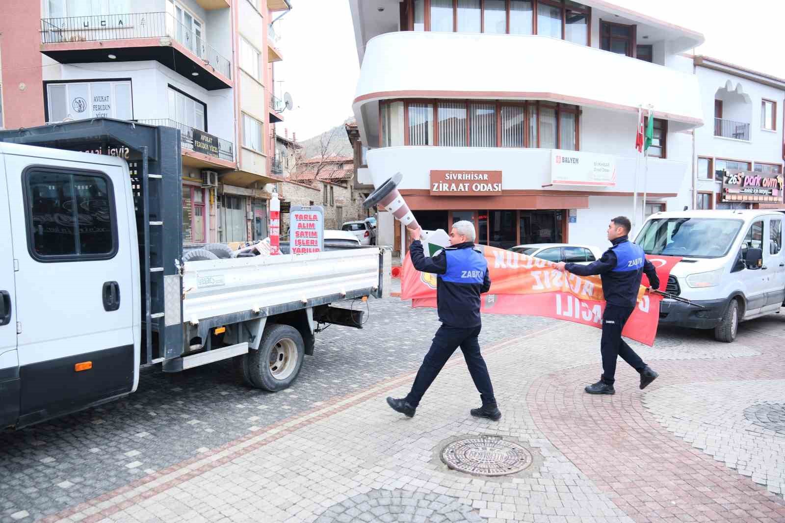 Sivrihisar’da kaldırım işgallerine zabıta geçit vermiyor