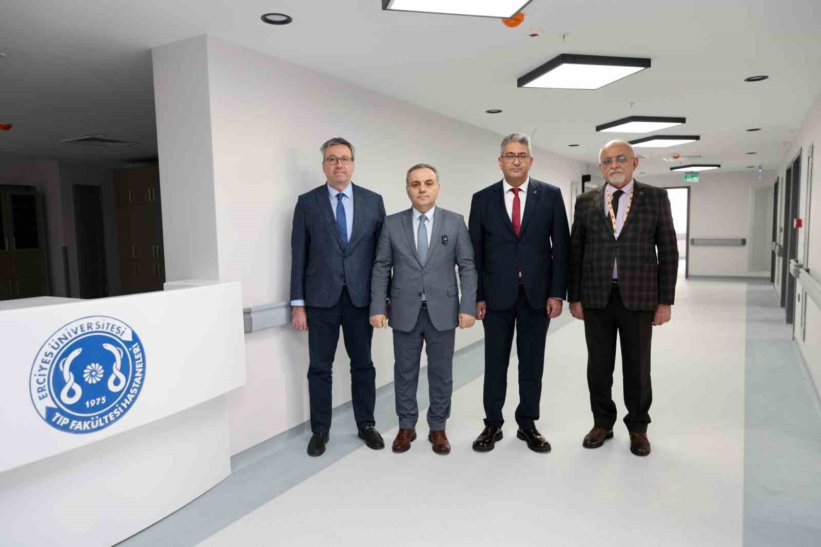 ER&Uuml; Hastaneleri&rsquo;nde yenileme &ccedil;alışmaları devam ediyor
