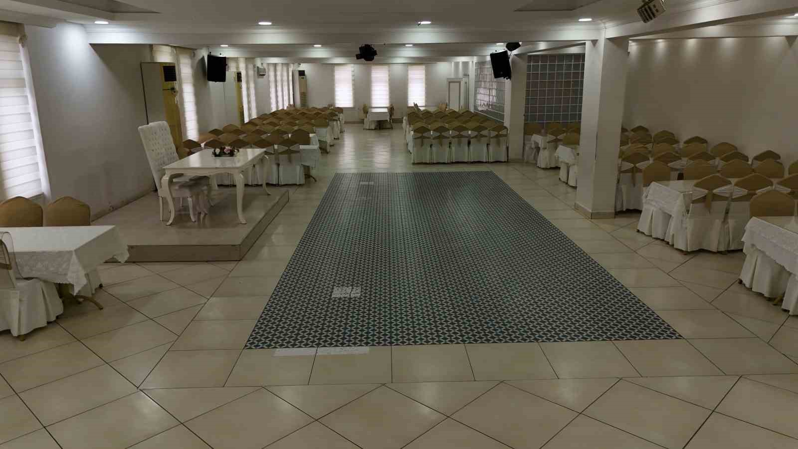 İlkadım Belediyesi 105 çifti ücretsiz evlendirdi