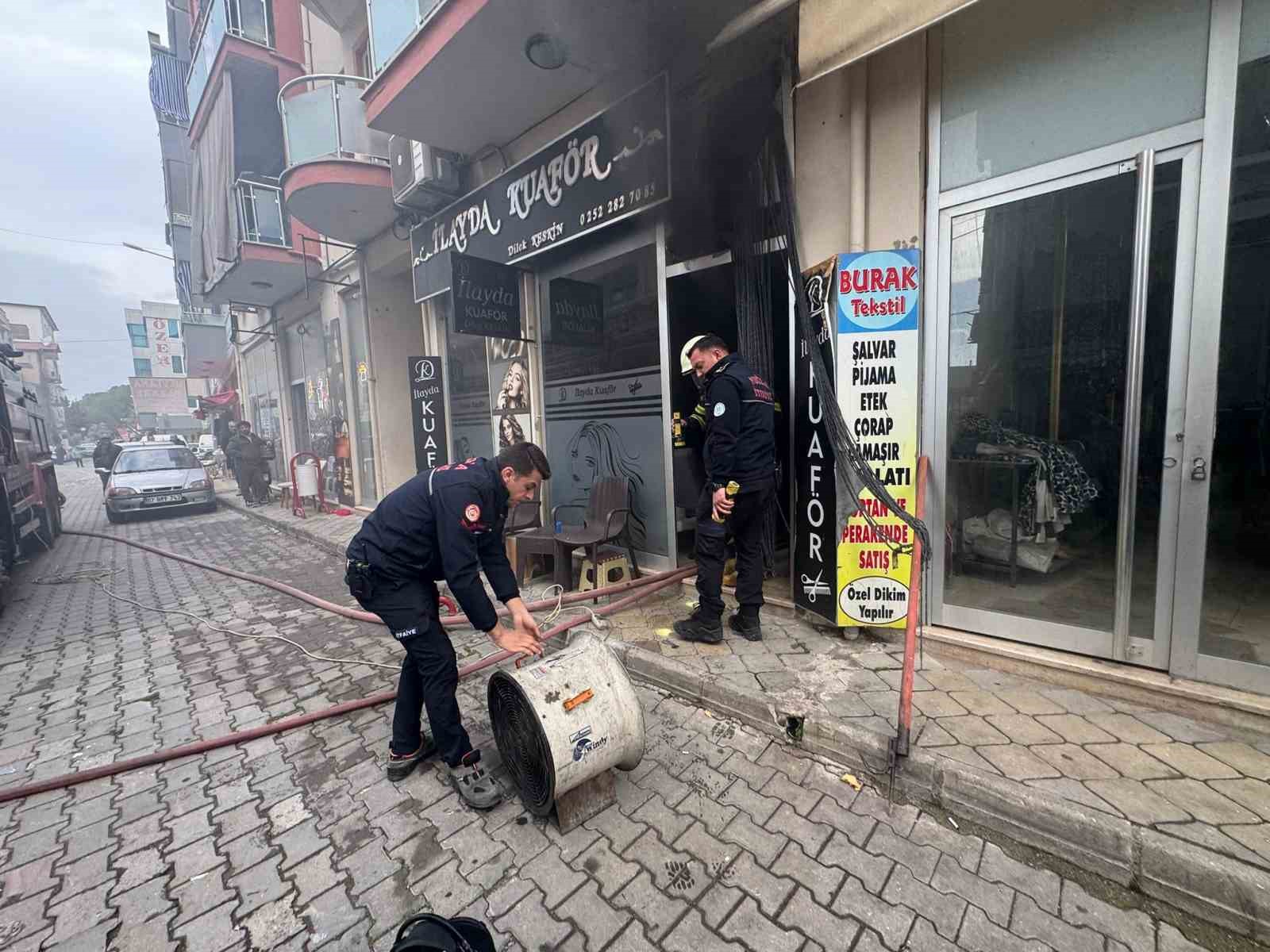 Kuafördeki yangın hızlı müdahale  ile söndürüldü