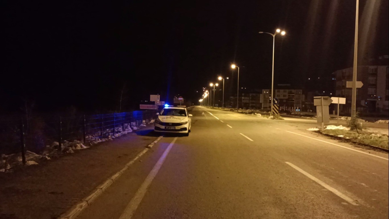 Sinop’ta takla atan otomobilin sürücüsü hayatını kaybetti