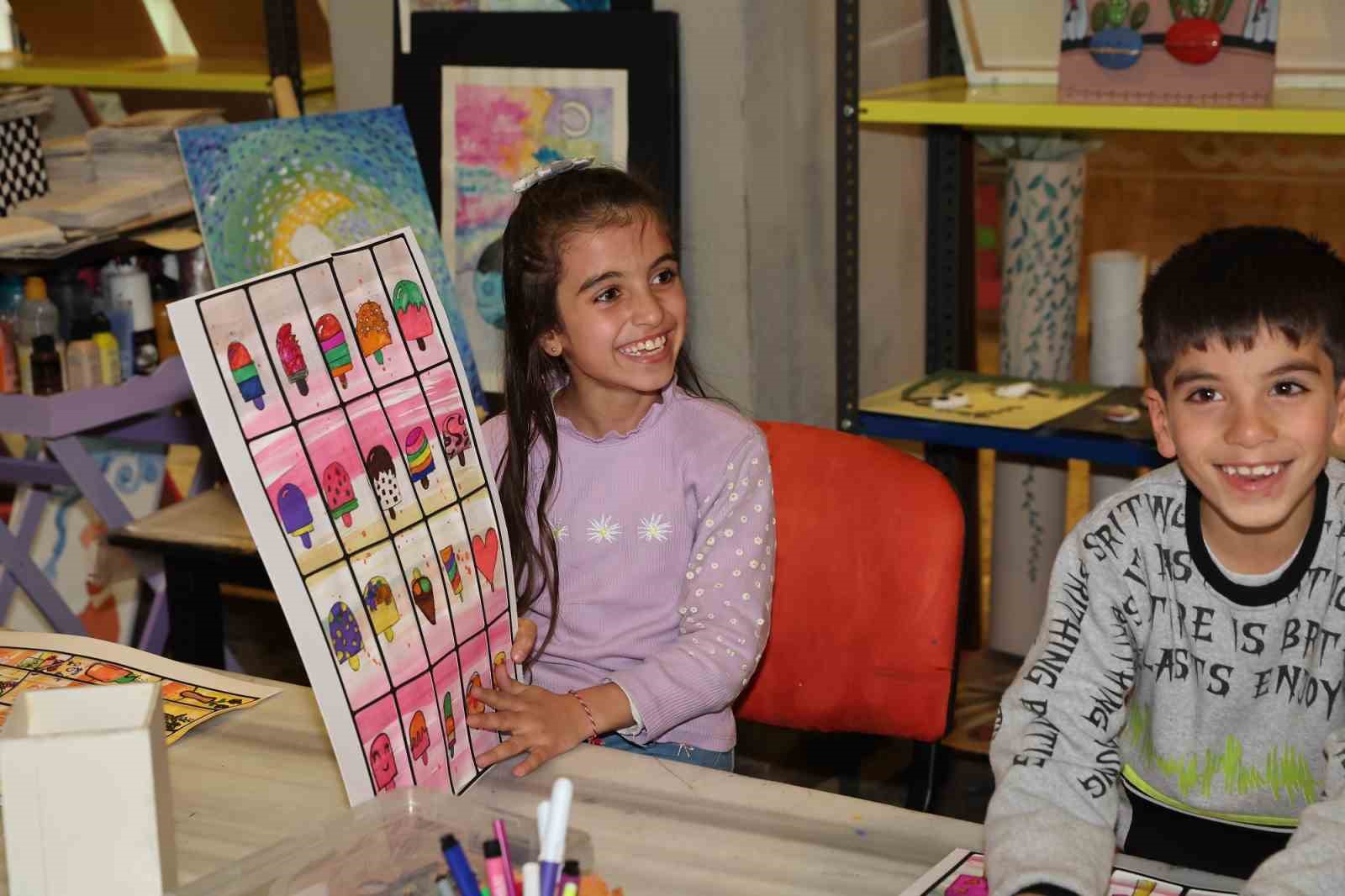 Şahin&rsquo;den yarıyıl tatili atölyelerine ziyaret