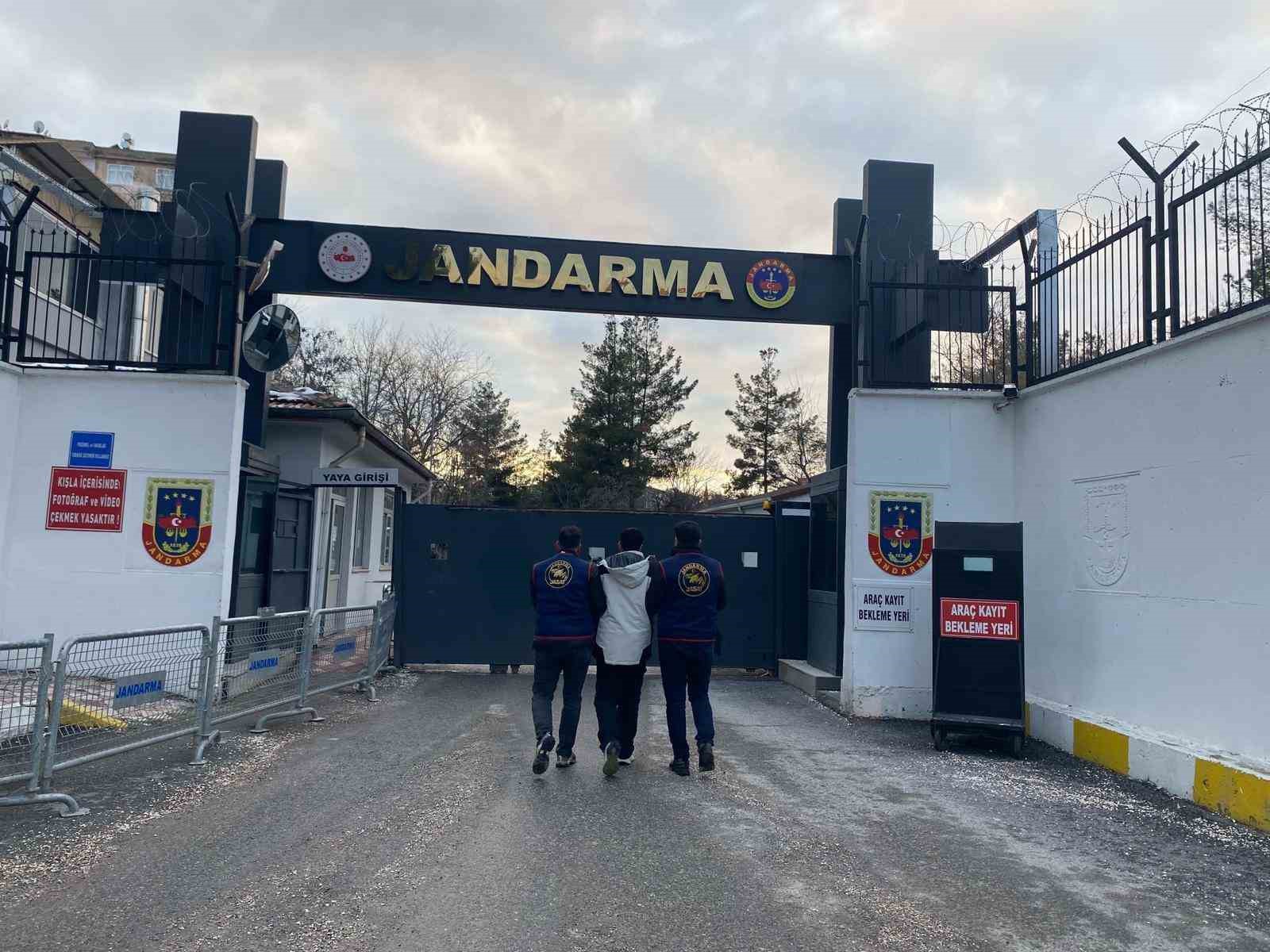 Diyarbakır’da haklarında kesinleşmiş hapis cezası bulunan 108 kişi yakalandı