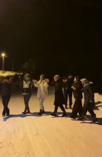 Karın tadını &ccedil;ıkarmak i&ccedil;in İstanbul&rsquo;dan Sivas&rsquo;a akın ettiler
