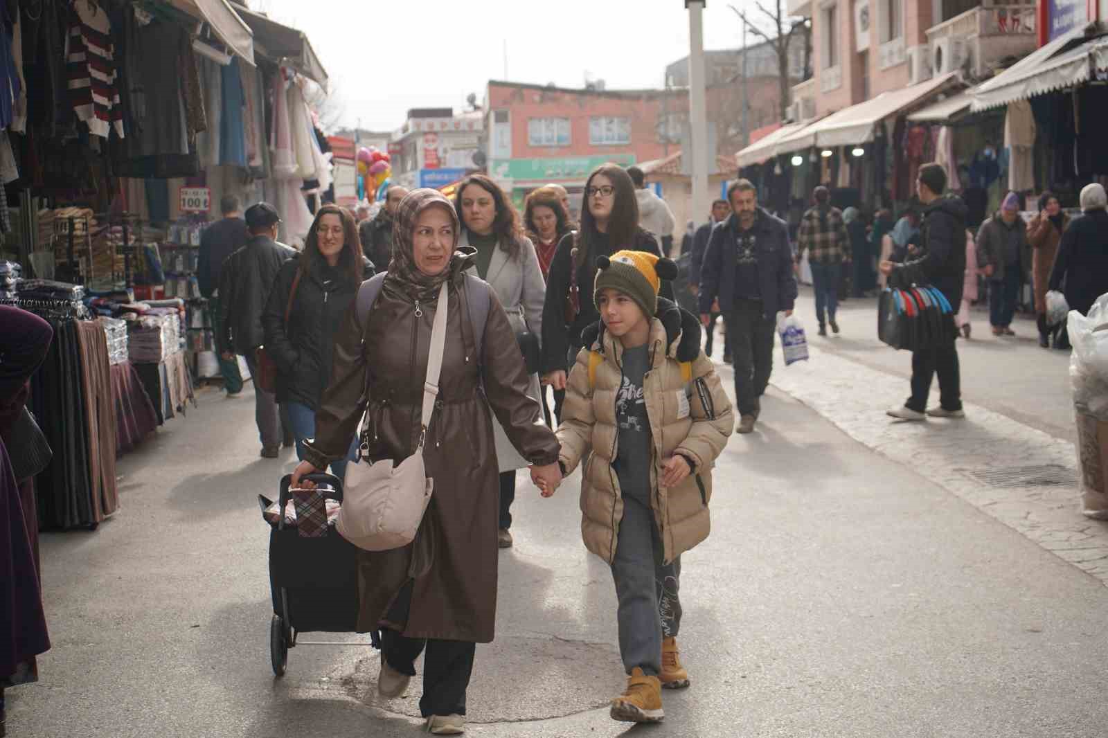 Kış ortasında sonbahar havası
