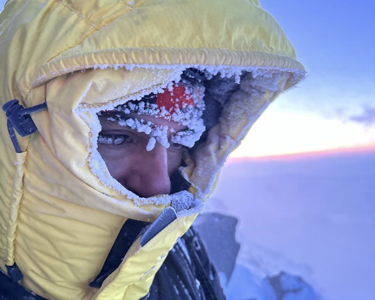 Vanlı dağcılardan T&uuml;rkiye&rsquo;nin zirvesine zorlu tırmanış
