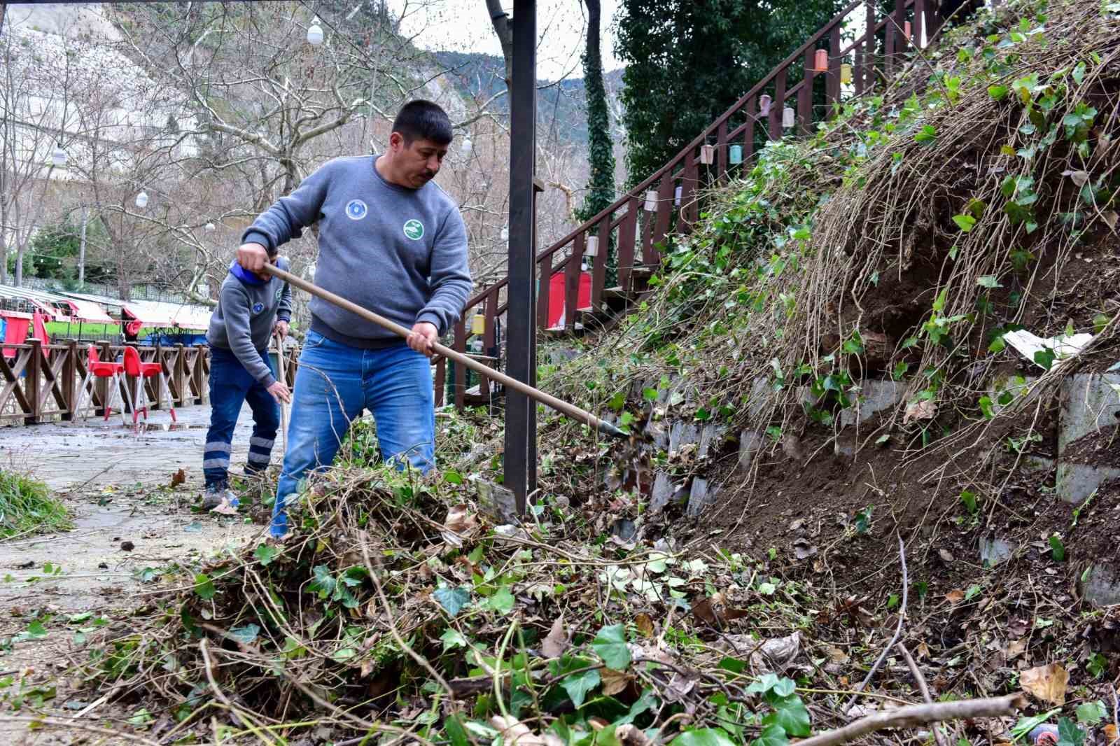 B&uuml;y&uuml;kşehir&rsquo;den Misi&rsquo;de dere ve &ccedil;evre temizliği
