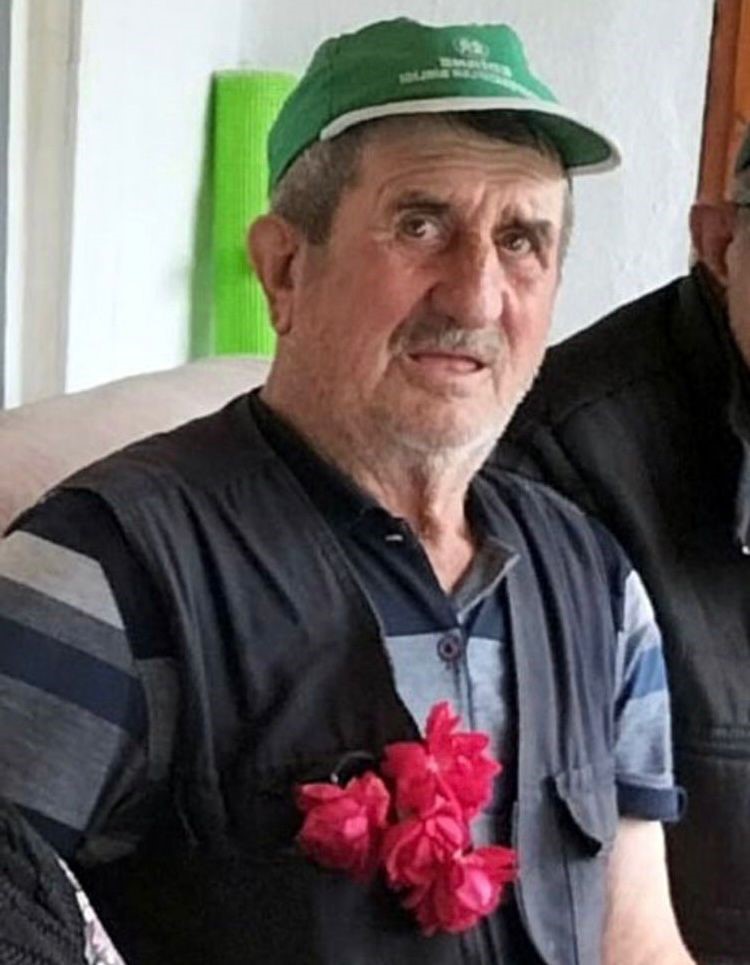 Yolun karşısına geçmek isterken hayatını kaybetti