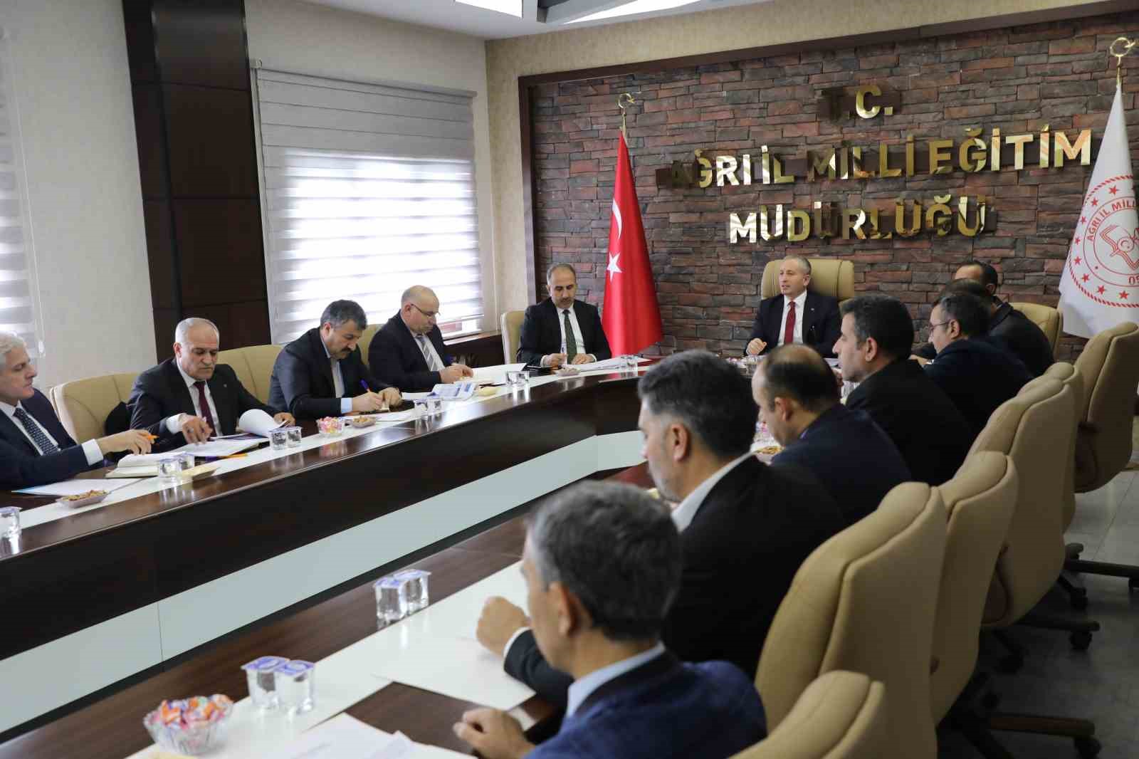 Ağrı&rsquo;da ikinci d&ouml;nem hazırlıkları değerlendirildi
