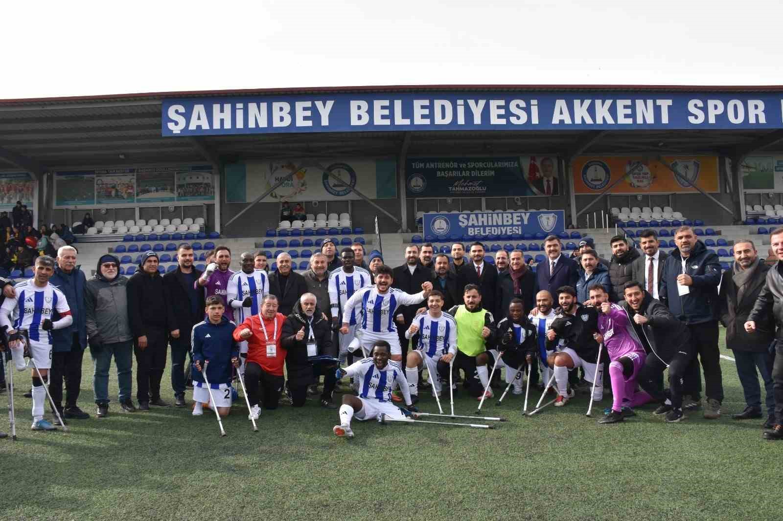 Şahinbey Ampute lider oldu
