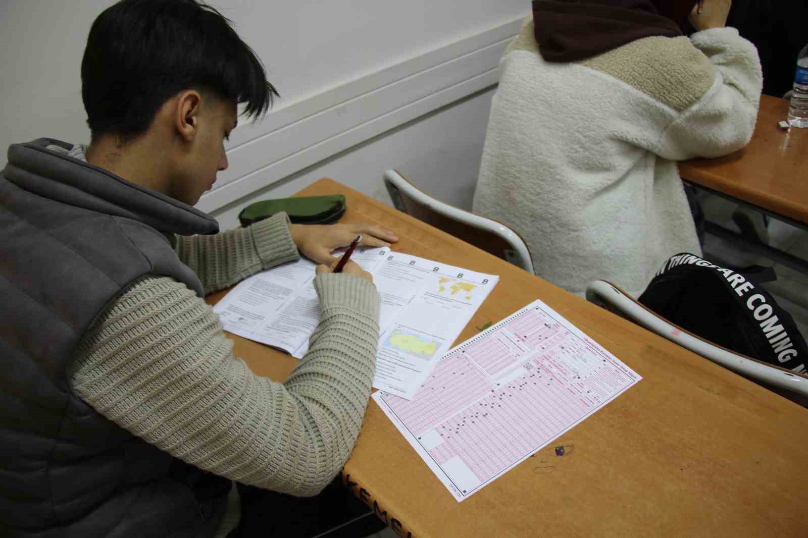 Haliliye&rsquo;de gen&ccedil;lere destek
