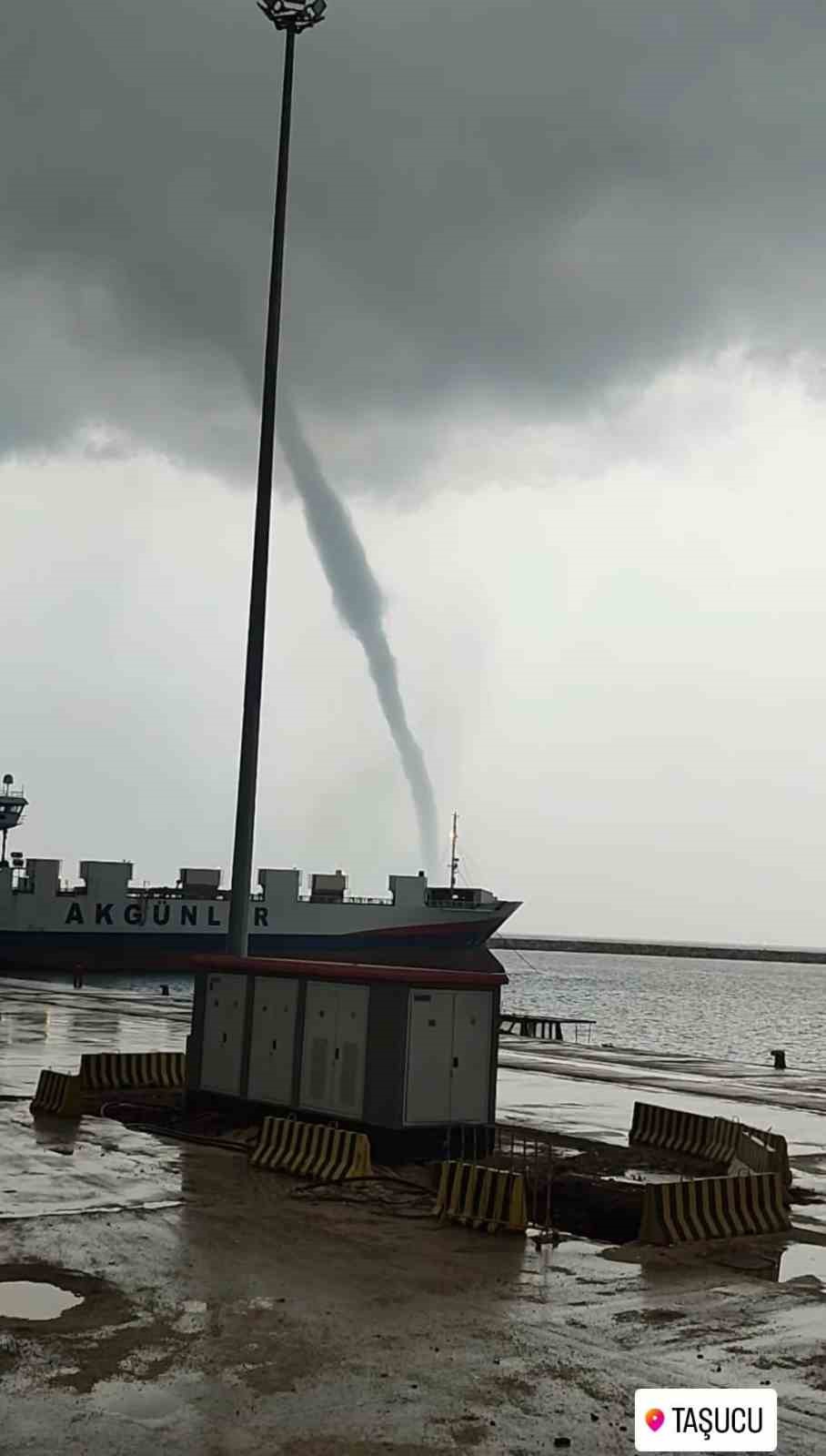 Akdeniz’de çifte hortum