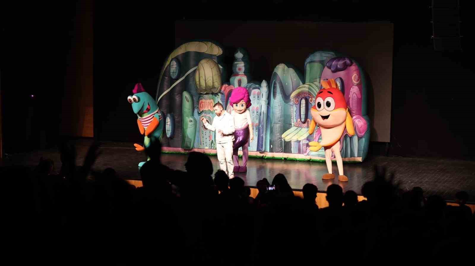 Sultangazi’de şenlik tadında yarıyıl