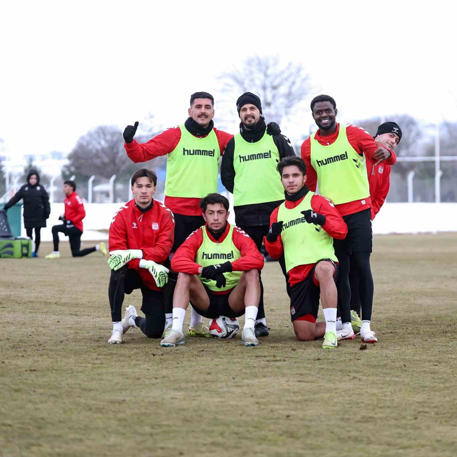 Sivasspor&rsquo;da Pendikspor ma&ccedil;ı hazırlıkları başladı

