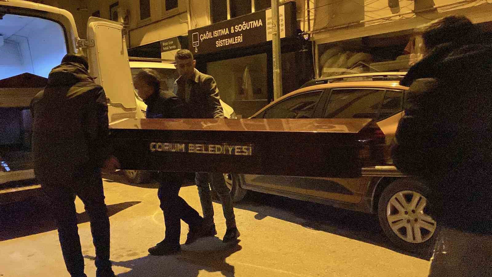 46 yaşındaki engelli adam, kardeşi tarafından evinde &ouml;l&uuml; bulundu
