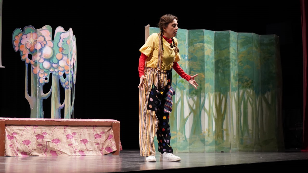 &Ccedil;ayırova&rsquo;da &ccedil;ocuklar ara tatili tiyatroyla değerlendiriyor
