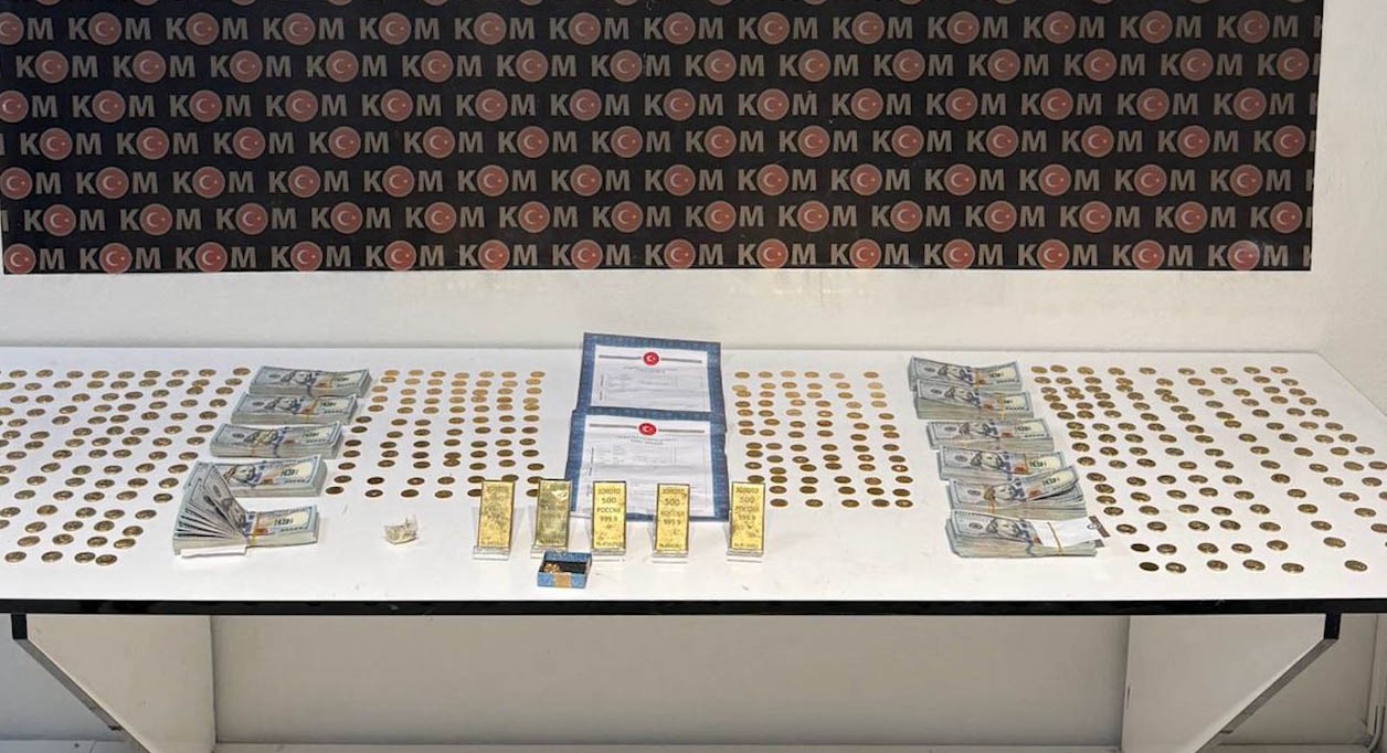 Iğdır’da altın satma vaadiyle vatandaşları dolandıran 4 kişi yakalandı