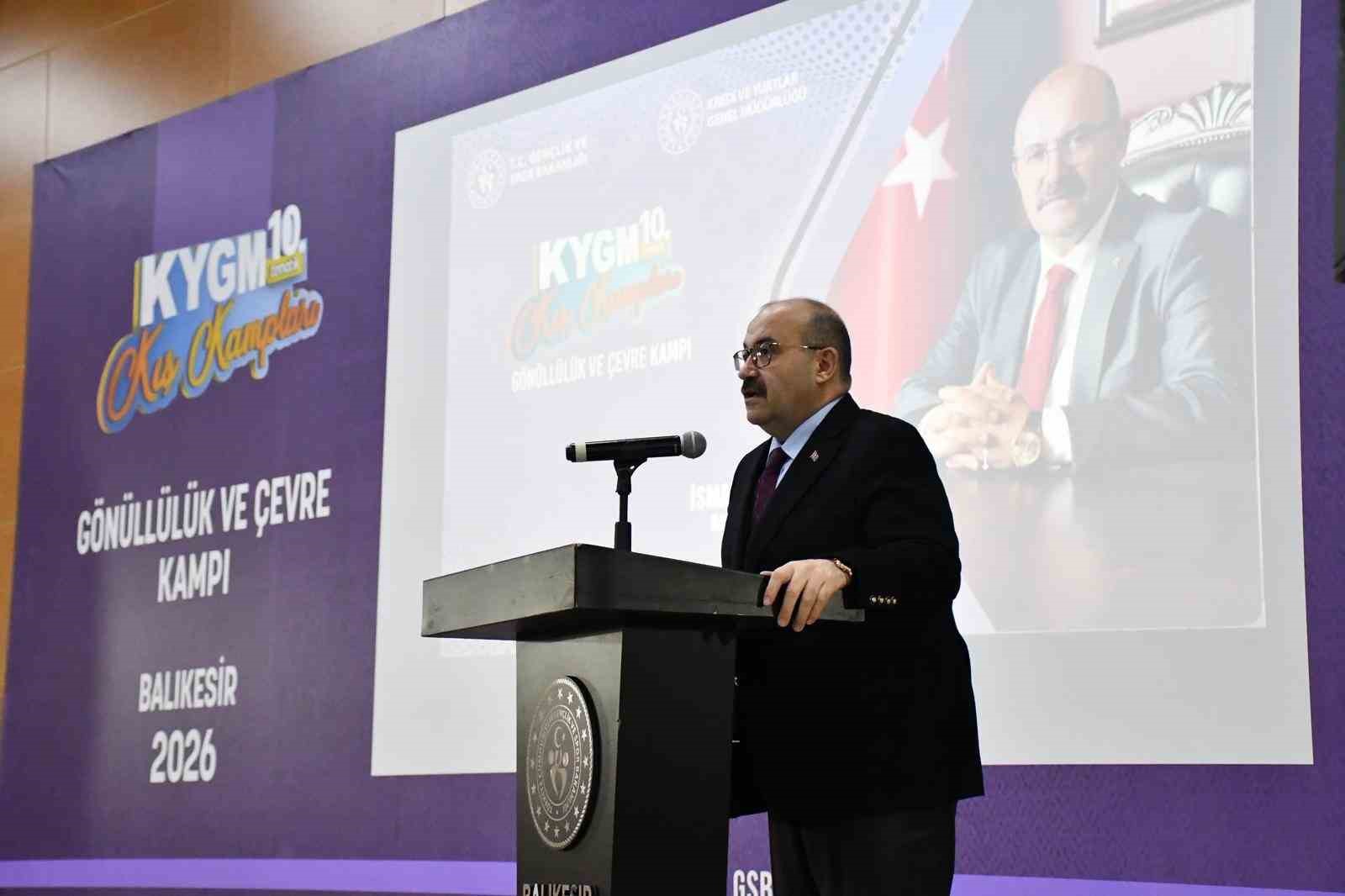 Balıkesir&rsquo;de tematik kış kampı devam ediyor
