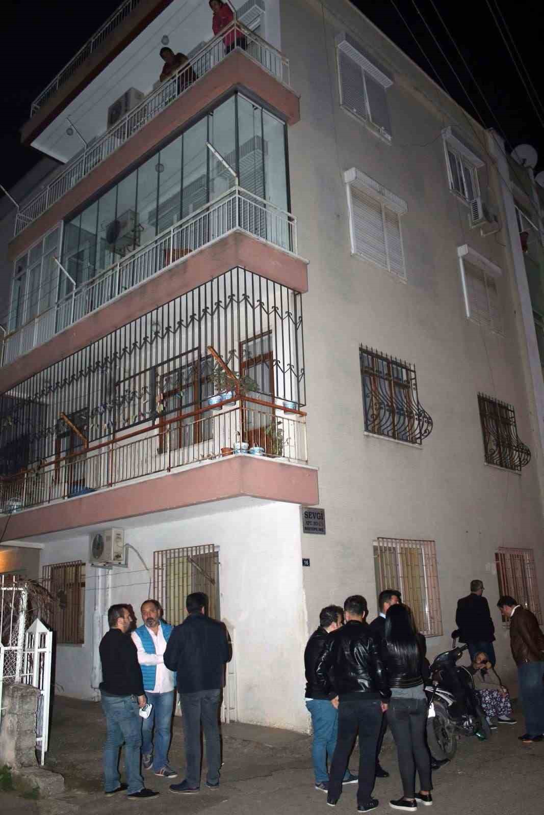 İki olaydaki benzerlik Cinayet B&uuml;ro ekiplerinin dikkatinden ka&ccedil;madı, alınan kan &ouml;rneği ile cinayet 10 yıl sonra &ccedil;&ouml;z&uuml;ld&uuml;
