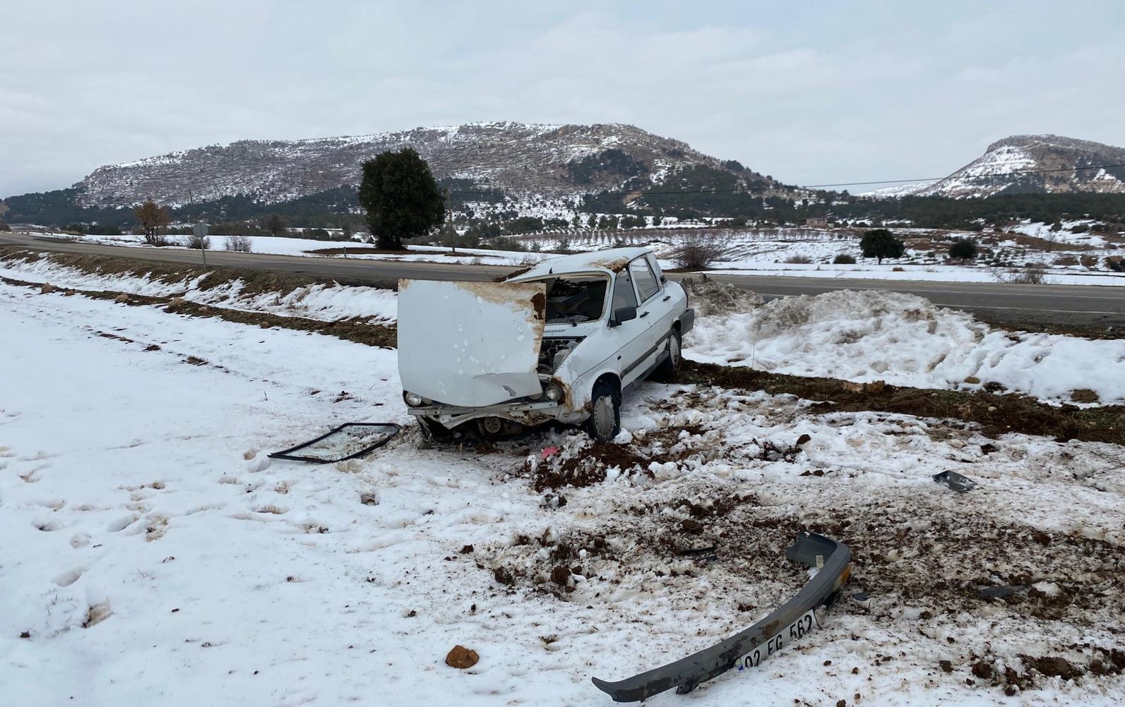 K&ouml;y korucusu kazada yaralandı
