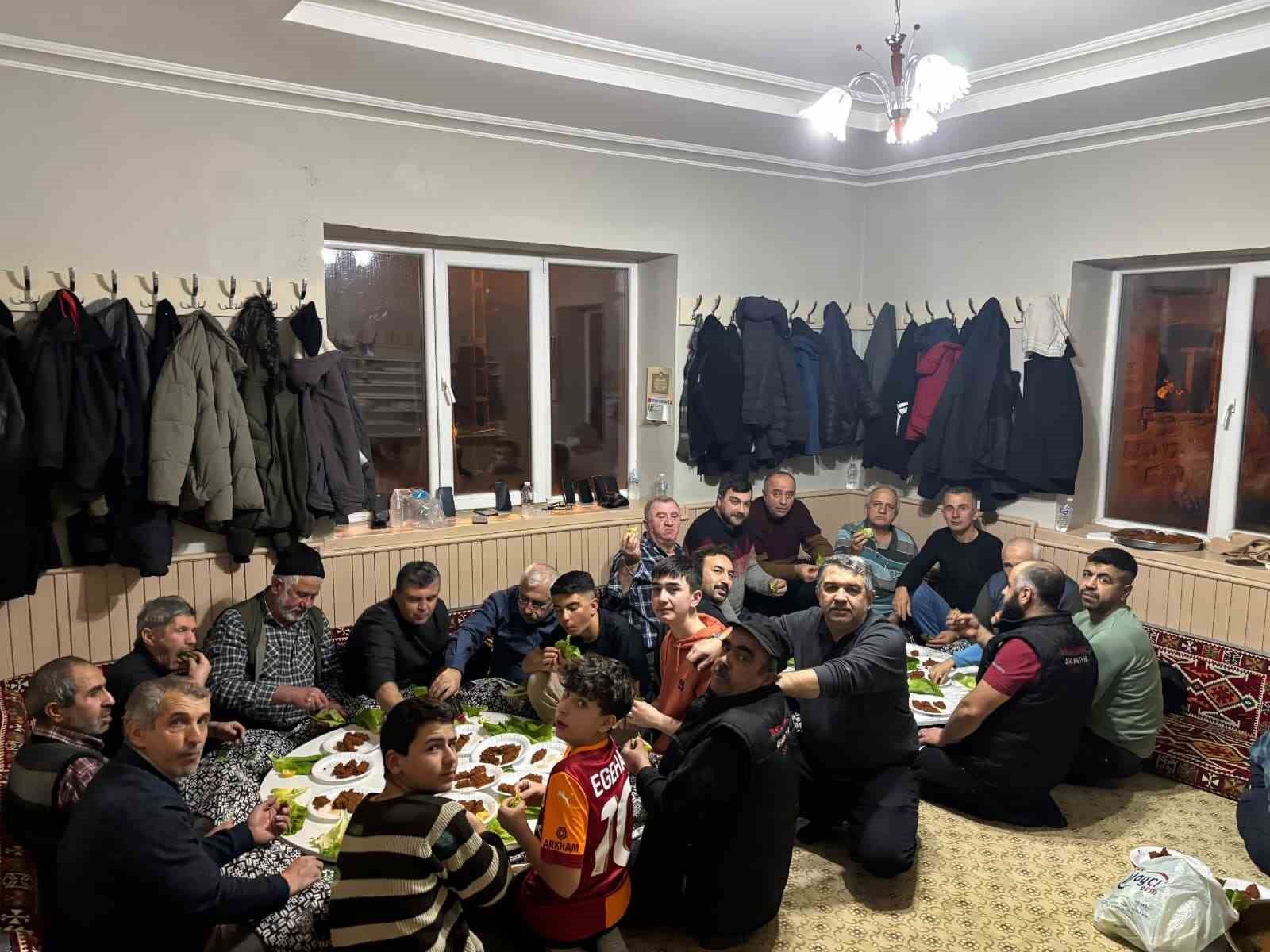 Bu köyde gelenekler halen yaşatılıyor