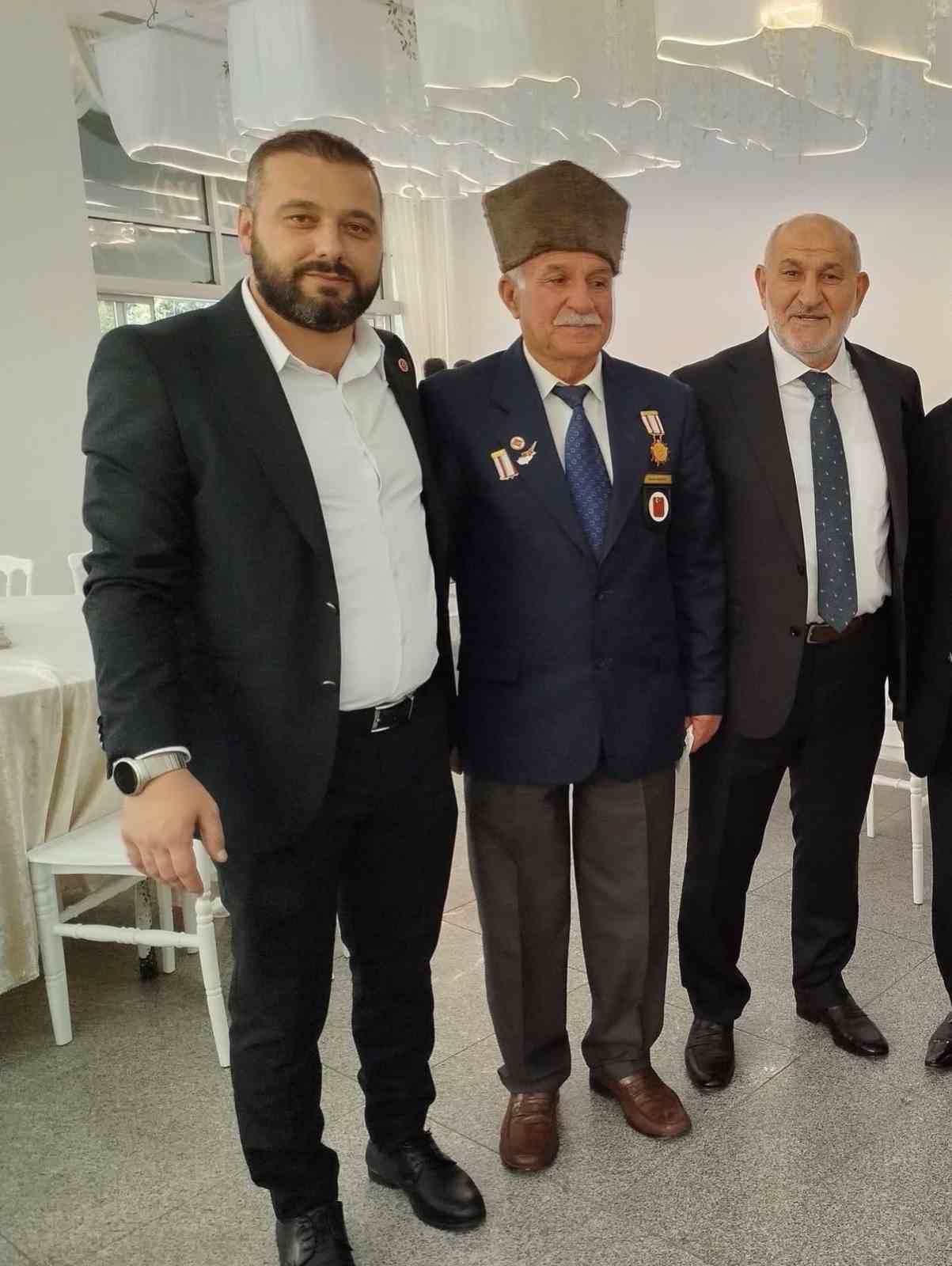 Kıbrıs gazisi törenle son yolculuğuna uğurlandı
