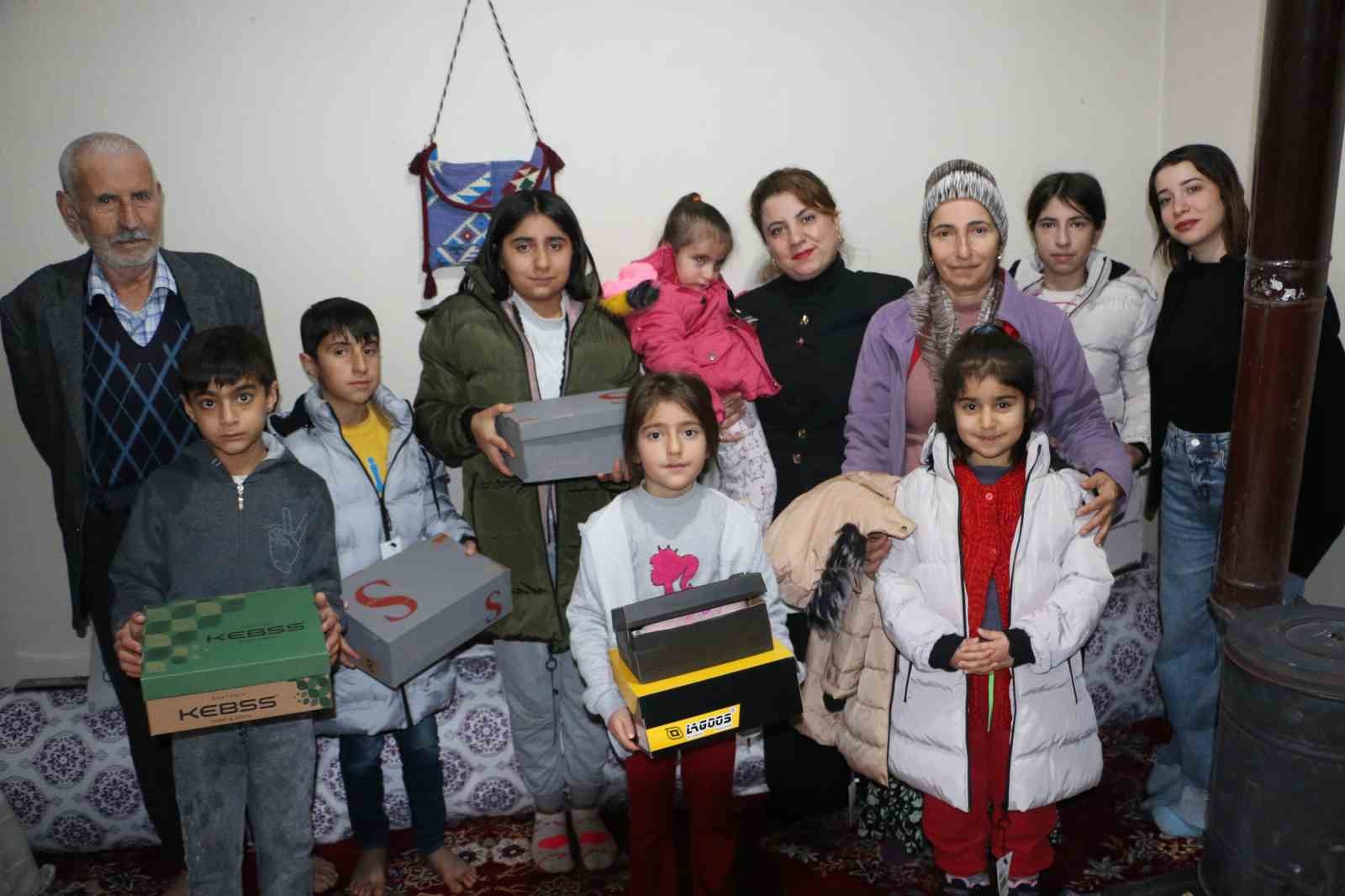 Surlu &ccedil;ocuklardan Devlet Bah&ccedil;eli&rsquo;ye teşekk&uuml;r
