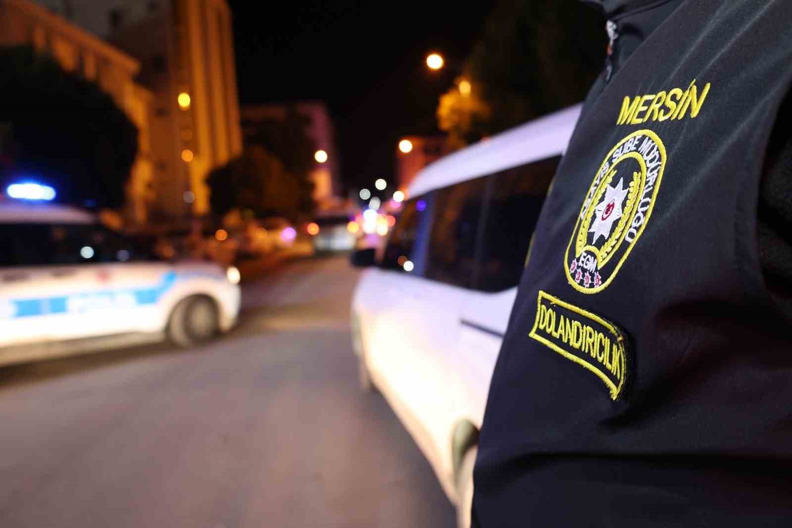 Mersin merkezli 9 ilde 450 milyonluk "sazan sarmalı" operasyonu: 28 g&ouml;zaltı
