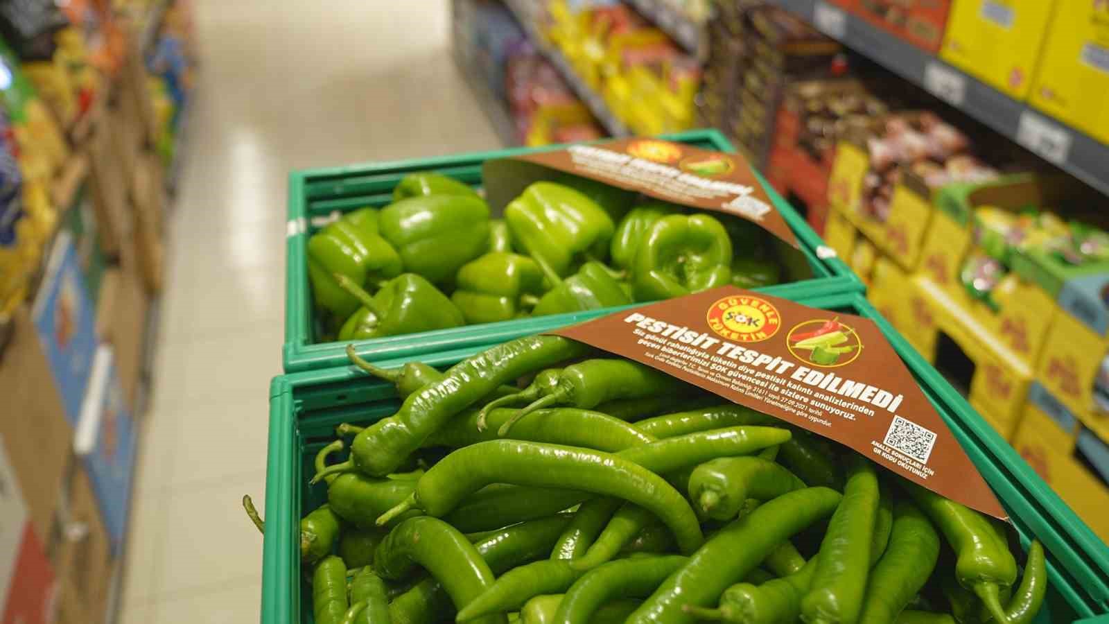 ŞOK Marketler’de pestisit analizinin kapsamı genişliyor: Domatesten sonra biberler de analiz ediliyor