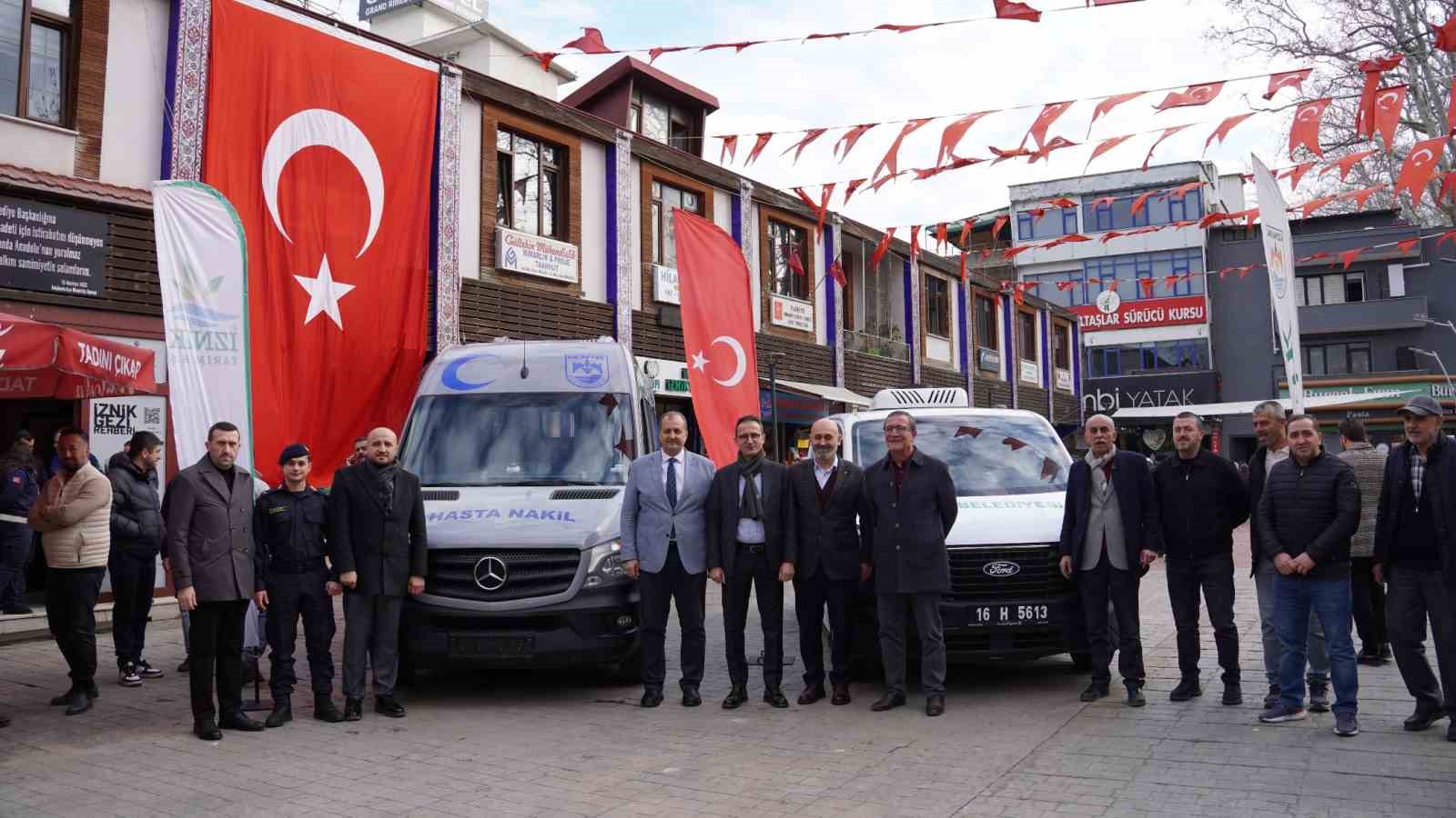 Belediyenin et satış noktası açıldı, ilk gün yüzde 50 indirimle ürünler kapışıldı